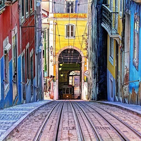 Refugio Popular Lisbon